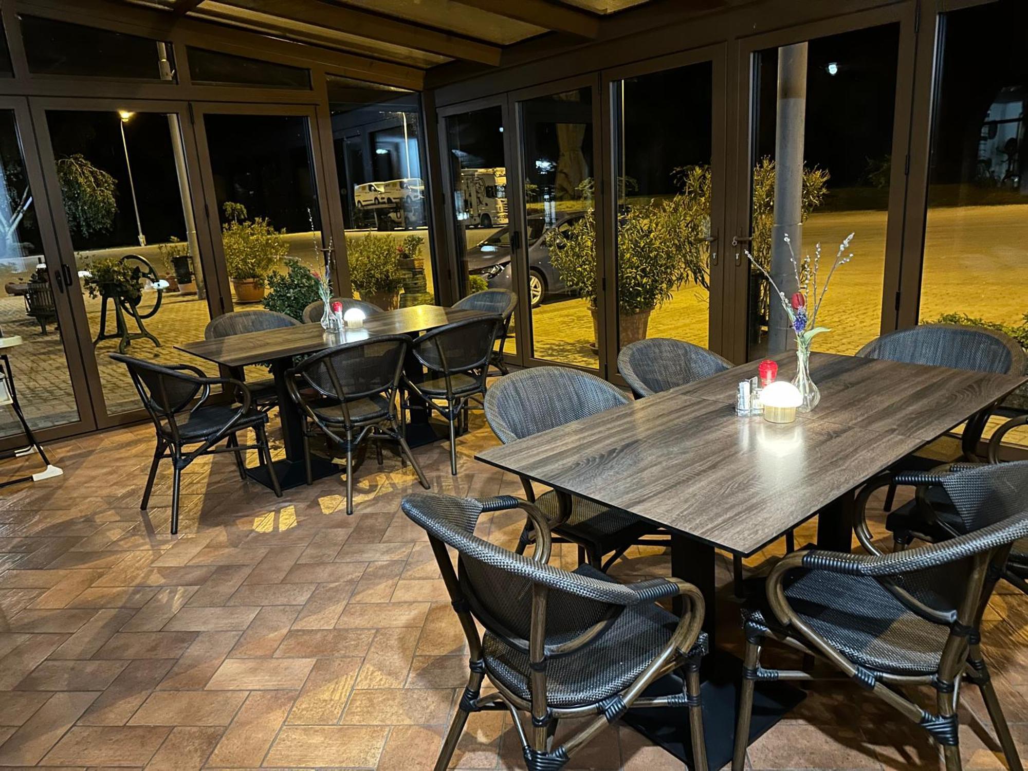 Kígyósi Csárda&Panzió Acomodação com café da manhã Fulopszallas Exterior foto